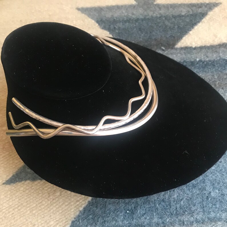 Vintage Handmade Navajo Silver Neck Wire Necklace Phoenix Arizona Southwest Style Hallmarked