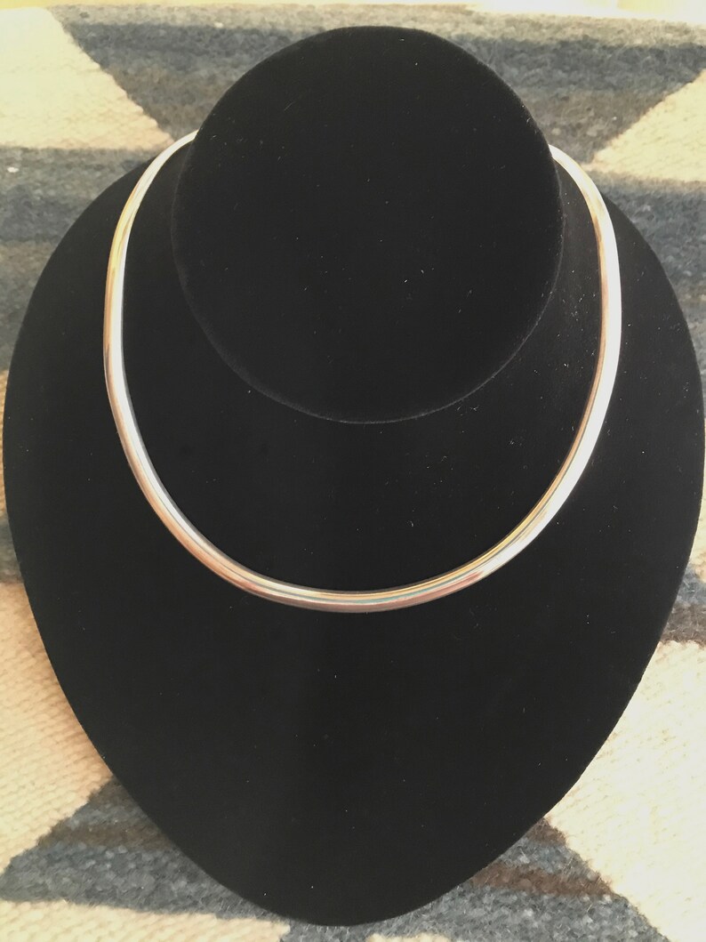 Vintage Handmade Navajo Silver Neck Wire Necklace Phoenix Arizona Southwest Style Hallmarked