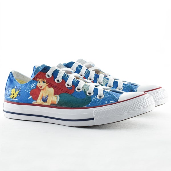 La petite sirène Fan art personnalisé Converse basse ariel chaussures personnalisées plie baskets personnalisées cadeau peint sur mesure personnalisé