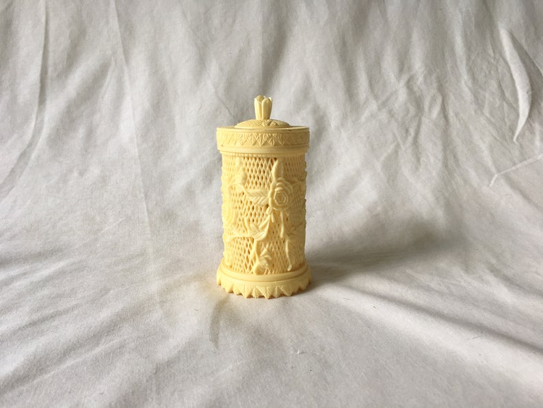 Vintage hors d\u2019ouvres forks mid century entertaining; plastic serving forks UNUSED faux ivory asian design