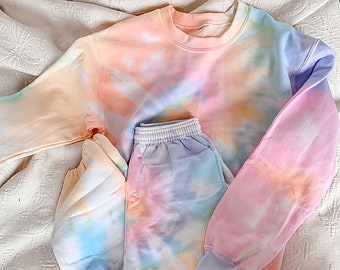 Rainbow Spiral Tie Dye Travel/Lounge Set | Tie Dye Set | Tie Dye Sweatshirt | Tie Dye Hoodie | Tie Dye Sweats | Tie Dye Sweatsuit