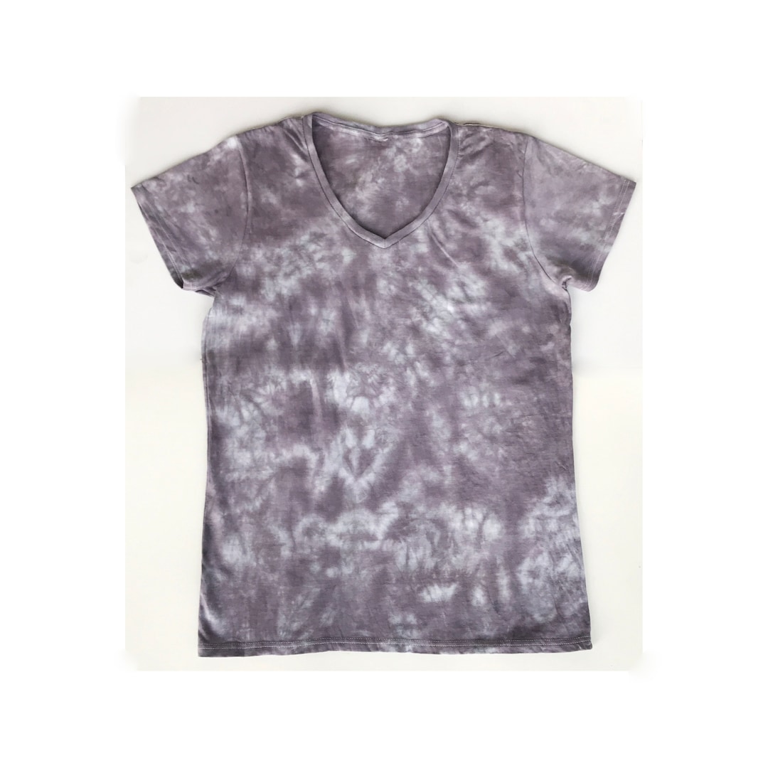 womens tie dye v neck tee