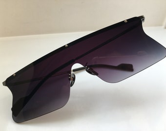 reverse frame glasses