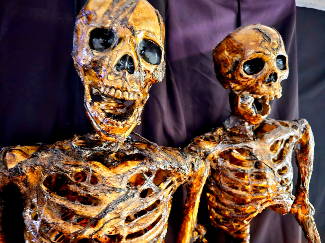 Corpsed Skeleton, Halloween Prop, Yard Decoration, Graveyard Art, Décor ...