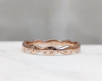 Curved Wedding Band, Bohemian Wedding Jewelry, 14k Gold Wedding Ring, Solid Gold Wedding Band, Alternative Wedding Ring, Boho Wedding Ring