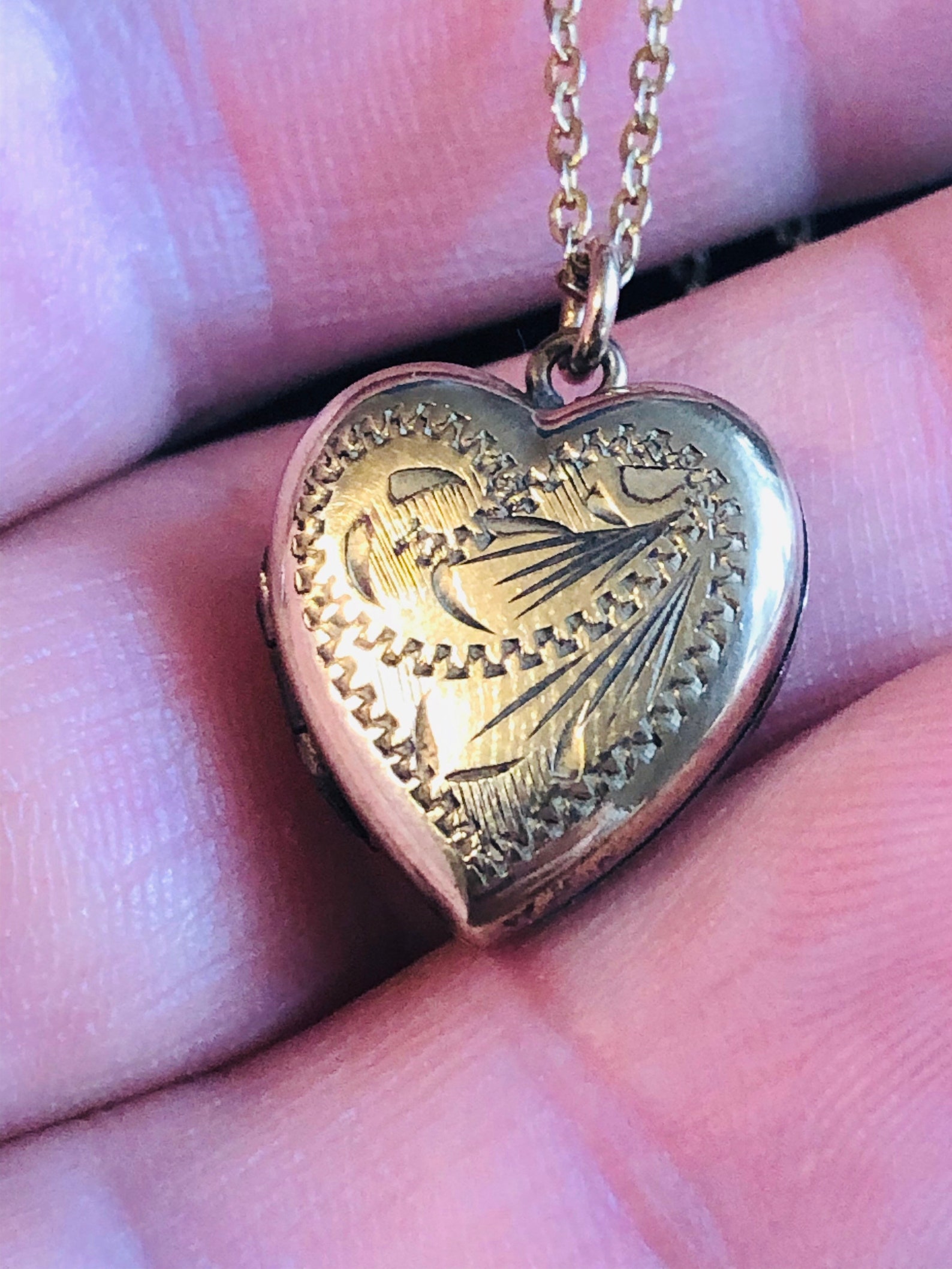Vintage Rolled Gold Heart Shaped Locket / Pendant 45 cm Long | Etsy