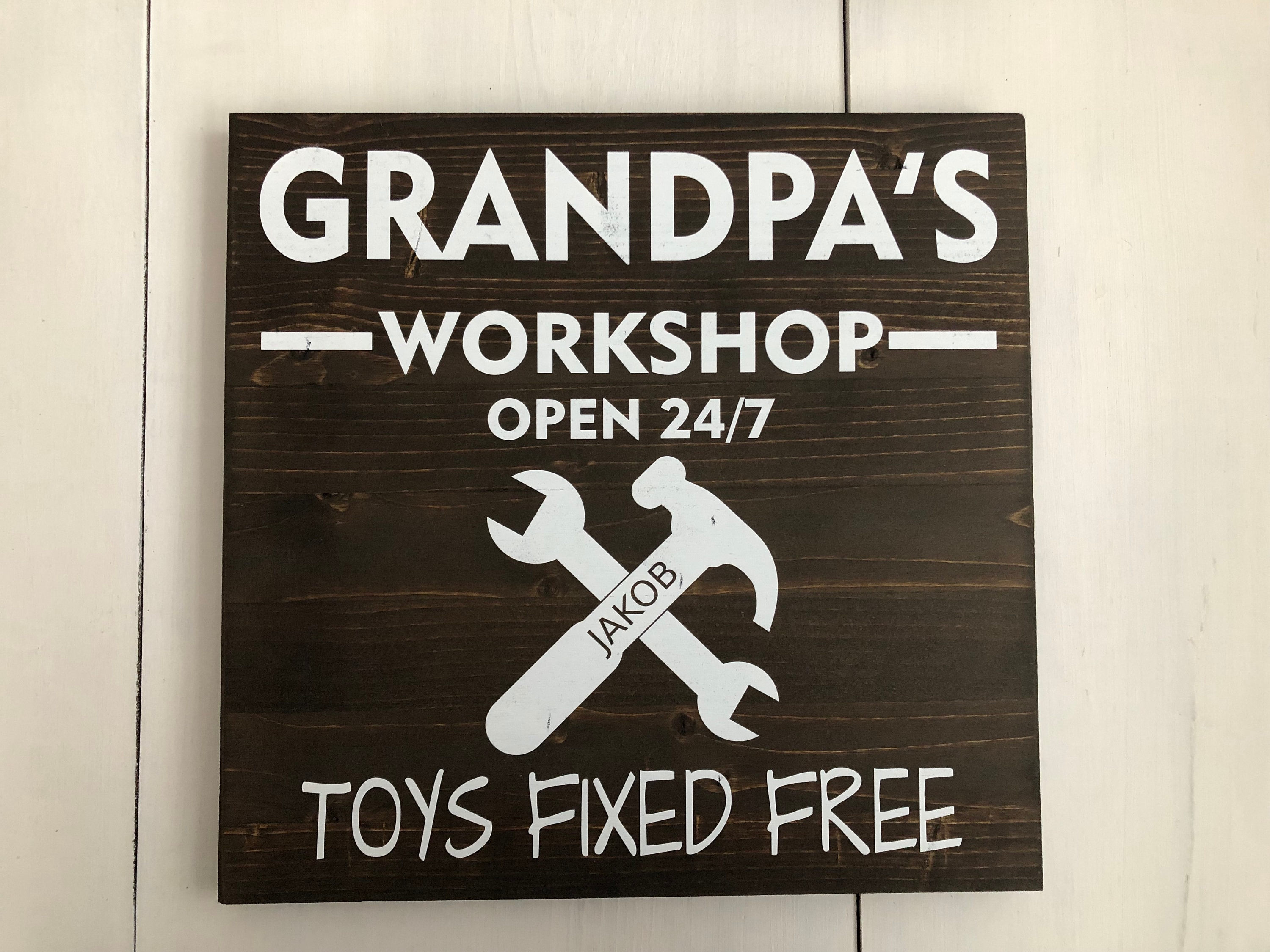 Grandpa/'s Garage Shop Rates Personalized Gift Shield Metal Sign 211110019003