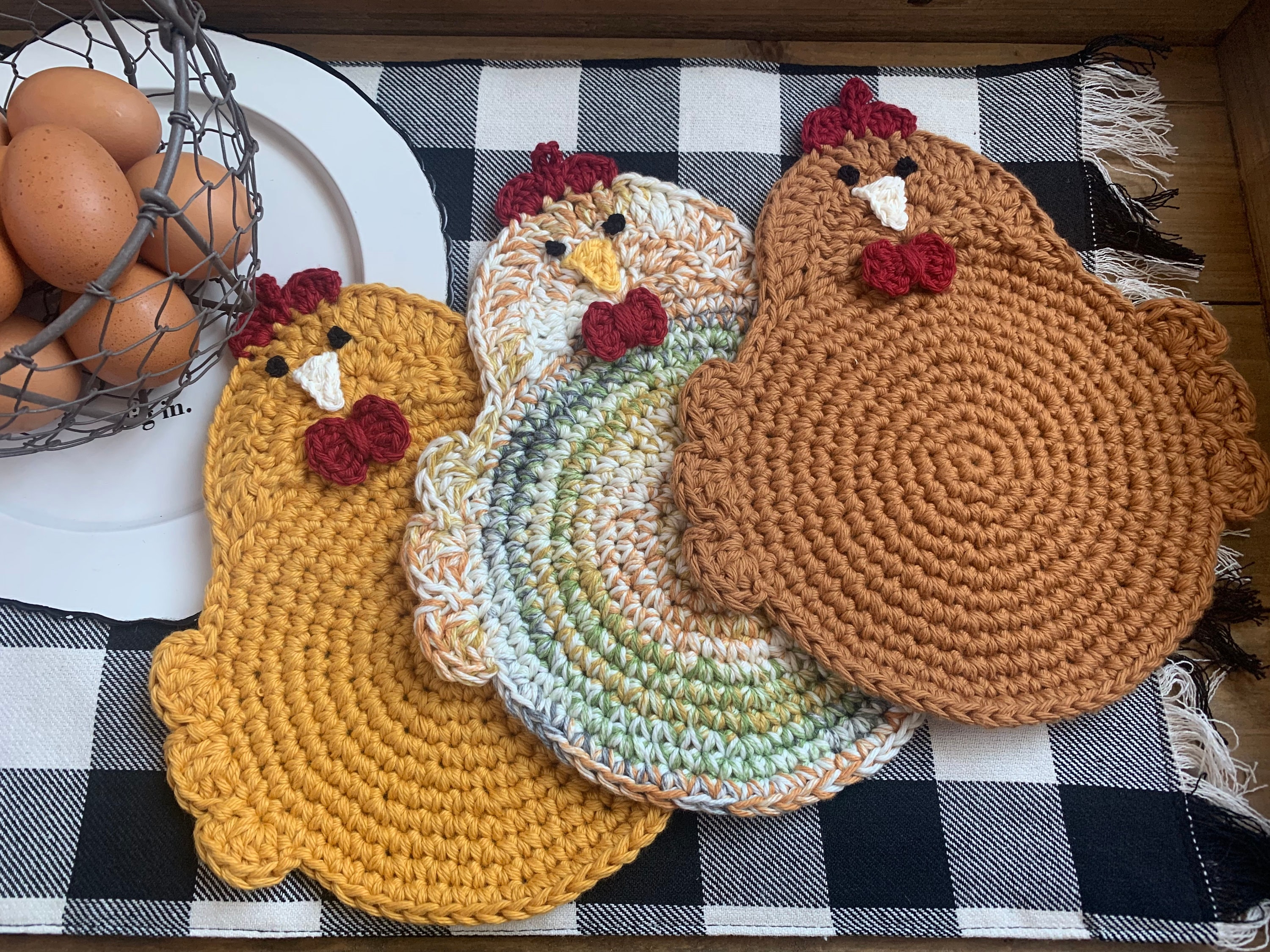 Crochet Chicken Potholders, Trivets, Handmade, 100% cotton yarn, double-layered