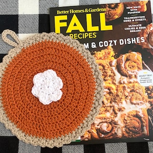 Pumpkin Crochet Pie Potholder/Trivet/Hotpad/Handmade/Kitchen decor/