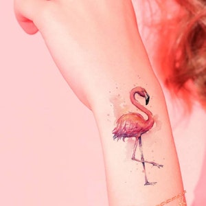 Great Flamingo Tattoo With Nice Design On Thigh