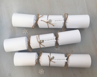 White Crackers Personalised Sustainable - Grey, Red, Scandi, Offwhite Wildflowerseed No Plastic