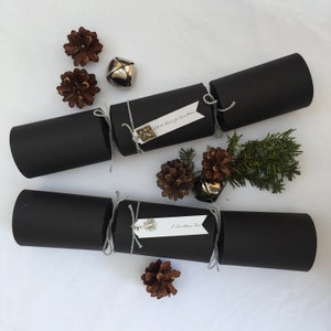 Black Sustainable Christmas Crackers Ecofriendly Zero Waste Personalised Gardener Wildflower No plastic Gifts UK