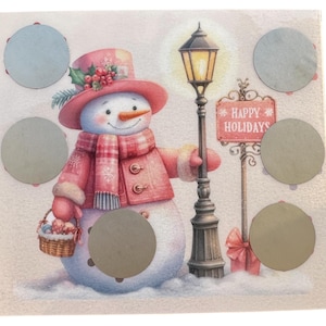 Sfida di risparmio con gratta e vinci a tema pupazzo di neve / Gioco del budget natalizio 5x5 / Tracker laminato riutilizzabile / Carta regalo invernale