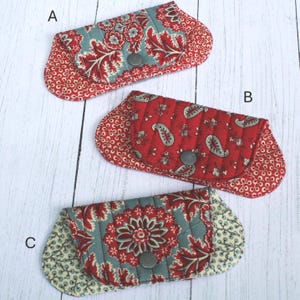 Quilted Eyeglass Case, Fleur Paisley, Fabric Sunglasses Holder, Cord Wrap