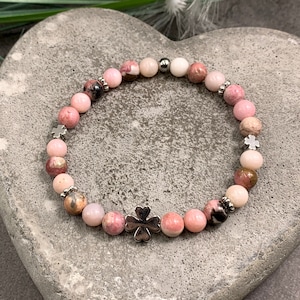 Lucky bracelet Rhodonite clover beads Daisy beads real platinum plated - gift love courage protection luck - gemstone selectable - lucky bracelet