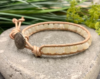 Wrap bracelet moonstone real natural stone and leather - boho bracelet wrapped - gift love best friend protective stone - many gemstones