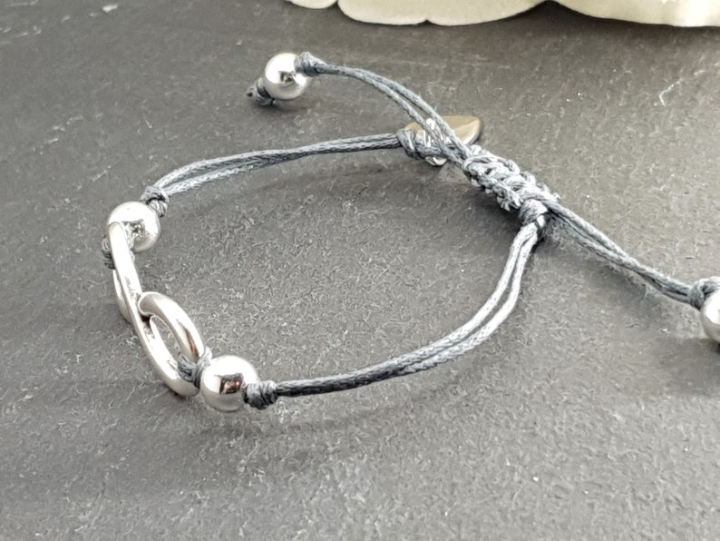 gift love Makramee bracelet Infinity bracelet hematite bracelet grey macramo earm band infinite bracelet macramee infinity bracelet