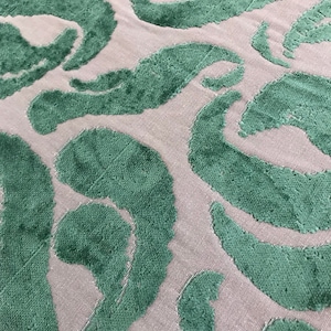 REMNANT SCALAMANDRE upholstery fabric, Colony Collection