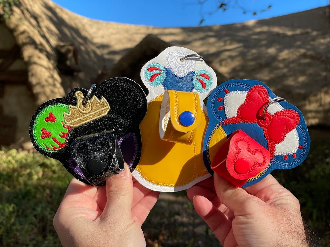 Snow White Mouse Ear Holder, Evil Queen Mouse Ear Holder, Snow White