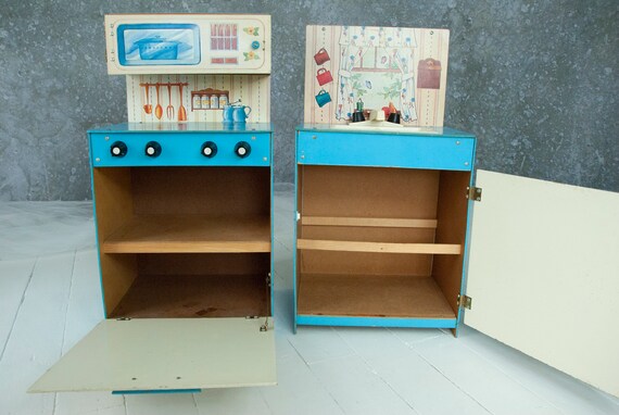 holly hobbie kitchen set