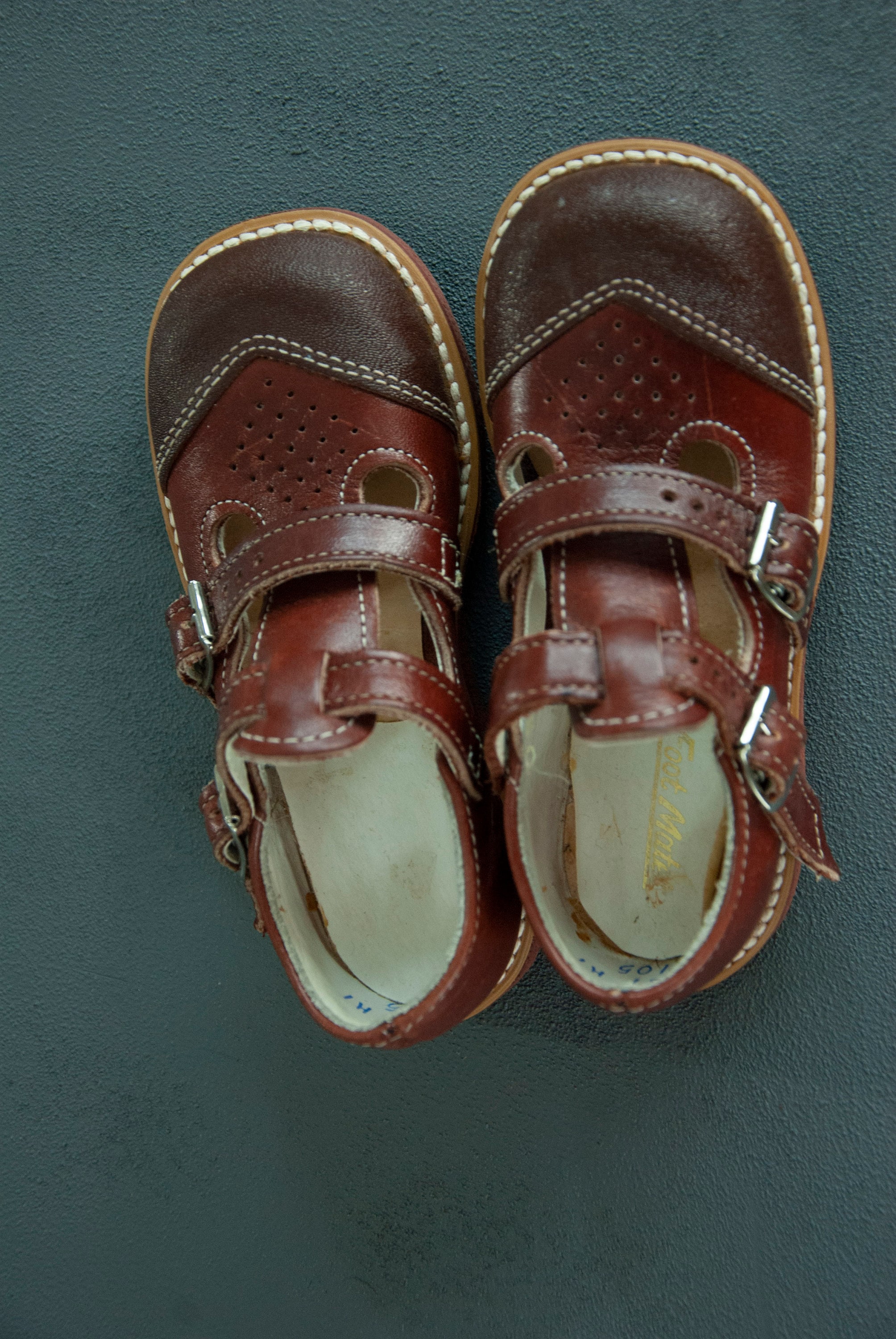 Vintage 1950s brown Mary Jane shoes genuine leather two tone Etsy