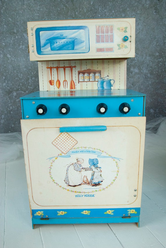 holly hobbie kitchen set