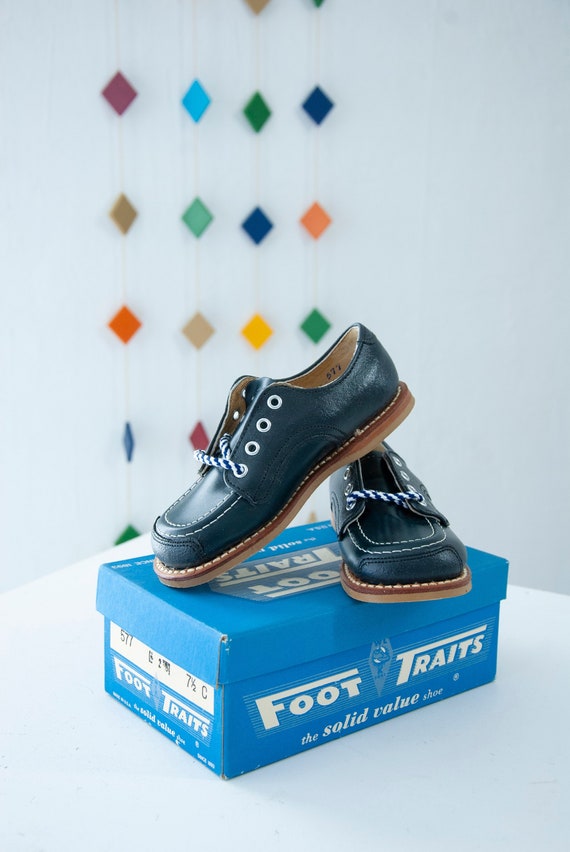 childrens navy loafers