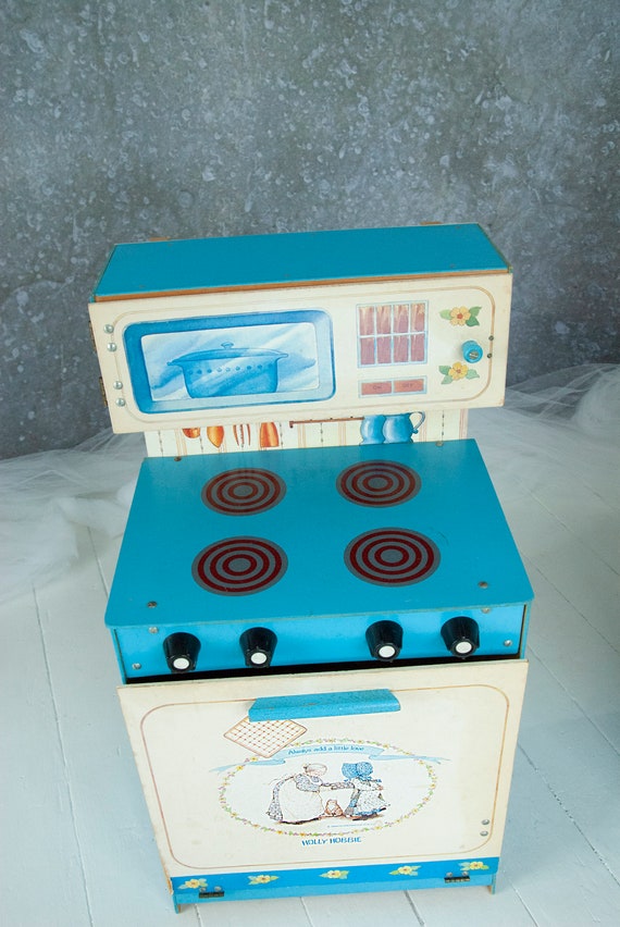 holly hobbie kitchen set