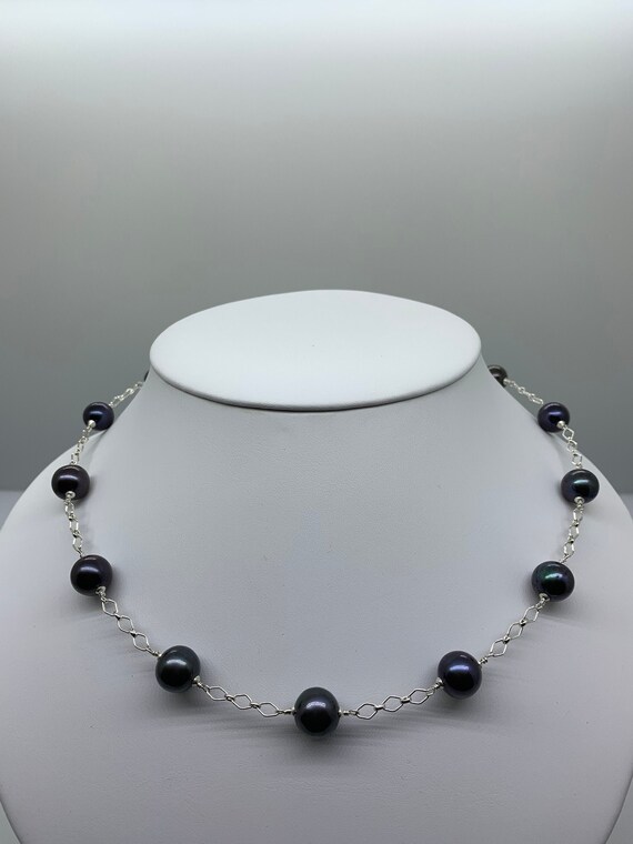 Black Pearl Station Necklace Etsy