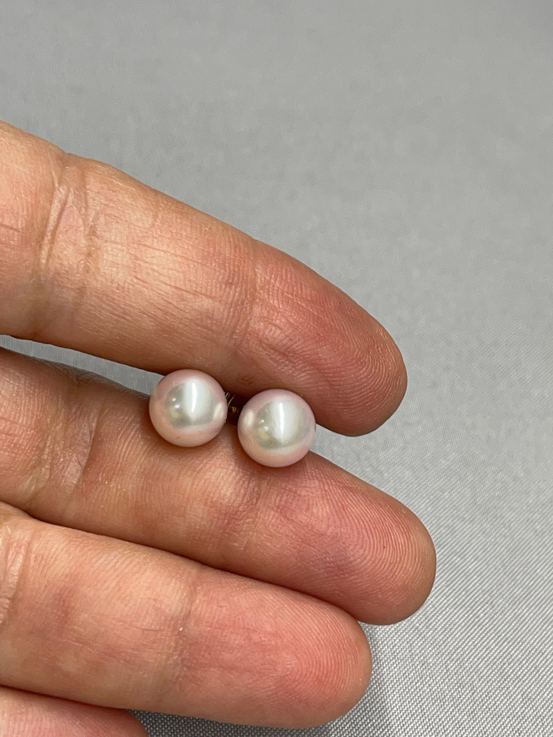 white akoya pearl stud earrings