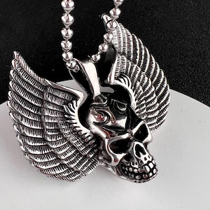 Mens Brutal Necklace with  Skull Pendant, Dead Head Necklace Stainless Steel, Skull Pendant Necklace, Human Skull Necklace, Hip hop Style