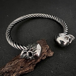 Premium Stainless Steel Viking Bracelet, Skulls  Arm Bracelet, Ring Armlet, Circlet Bangle Nordic, Norse Mythology, Twisted Bangle for Men