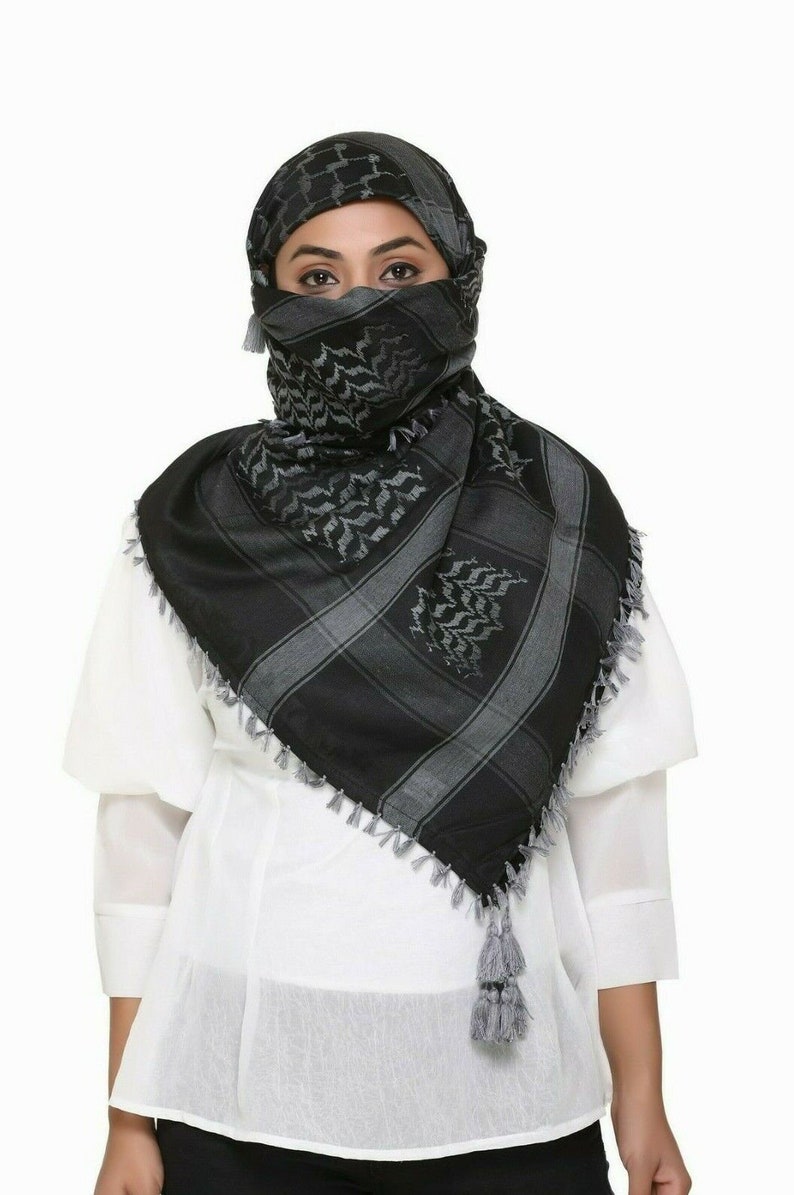 Scarf Military Shemagh Desert Palestinian Arafat Tactical Desert Keffiyeh Head Neck Cotton Arab Wrap with Tassel Silver/black