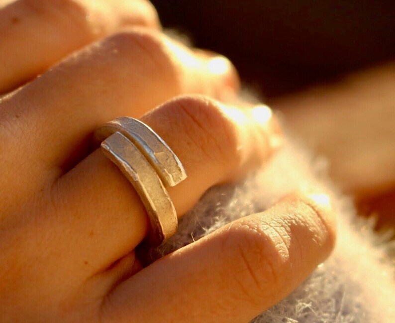 High Quality Strong wedding ring SIDE BY SIDE Hammered solid Silver ring Friendship