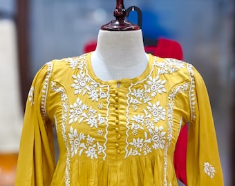 Pearly Petal Top