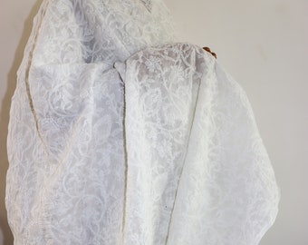 Dupatta de algodón bordada por todas partes