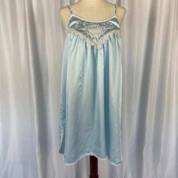 Juli of Slumbertog Blue Lace Nightgown 1960s | Etsy