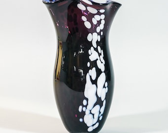 Hand blown vase: "The Purple Wave" by Art Freas