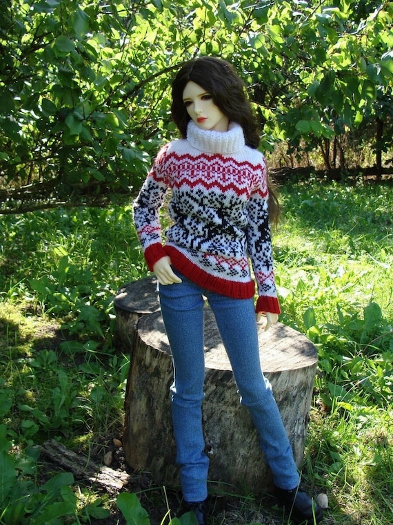 BJD Christmas Sweater, Fits SD BJD Dolls, Handmade Merino Wool Outfit