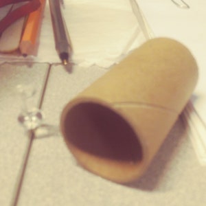 núcleos de tubos de papelão rolos pequenos de 2 "l x 1" id 1/16 de espessura. uso geral, pouco usado, fogos de artifício, espiral kraft marrom resistente.