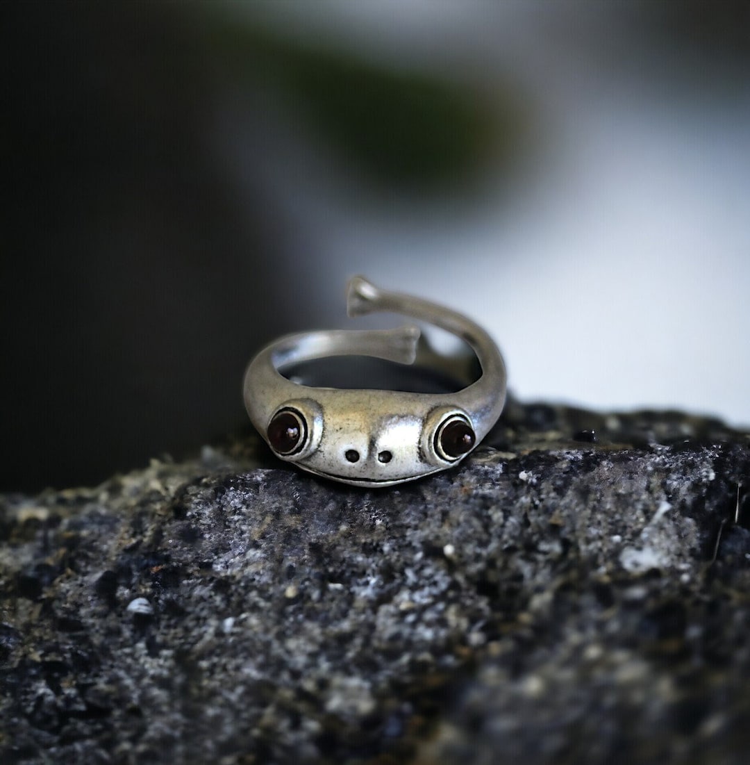 Frog Ringer Silver Frog Ring, Red Eye Frog Ring, Animal Spirit Ring, Cute Frog Ring ...