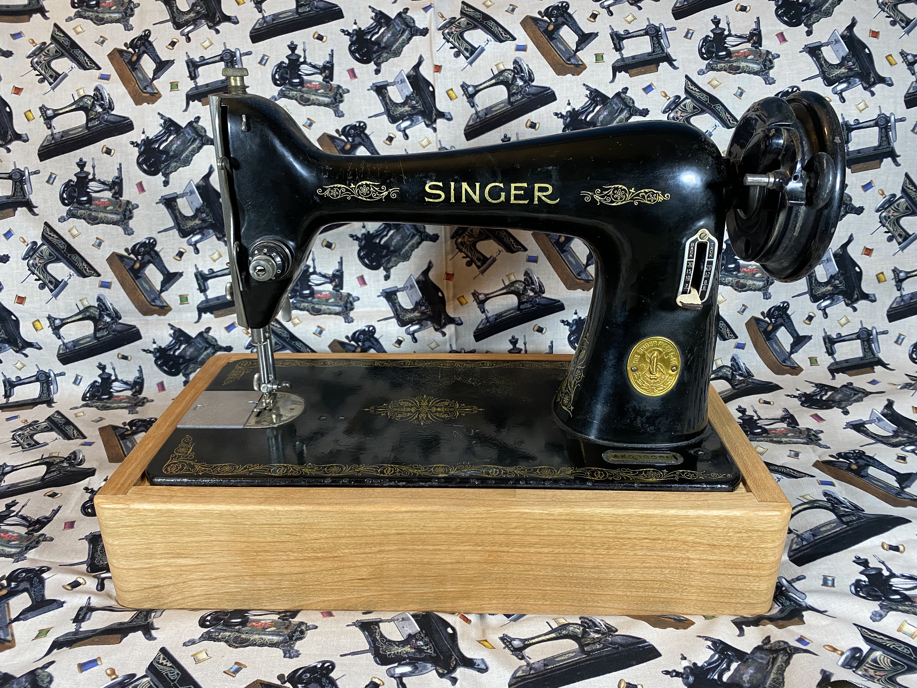 Sewing Machine Carrying Case With Bottom Wooden Board, Universal