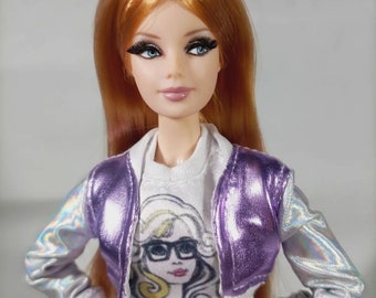 Crop Varsity Jacket voor Barbie en Fashion Royalty.