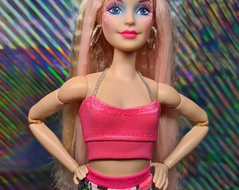 Bubble Gum Pink Top For Barbie and Fashion Royalty.