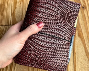 A6 Travelers Journal Cover: Dark Brown Faux Leather, Swallow Bird Interior Fabric