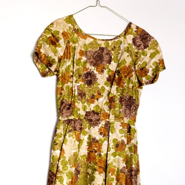 1950's floral pleated a-line dress Classic Chic, lined, handmade