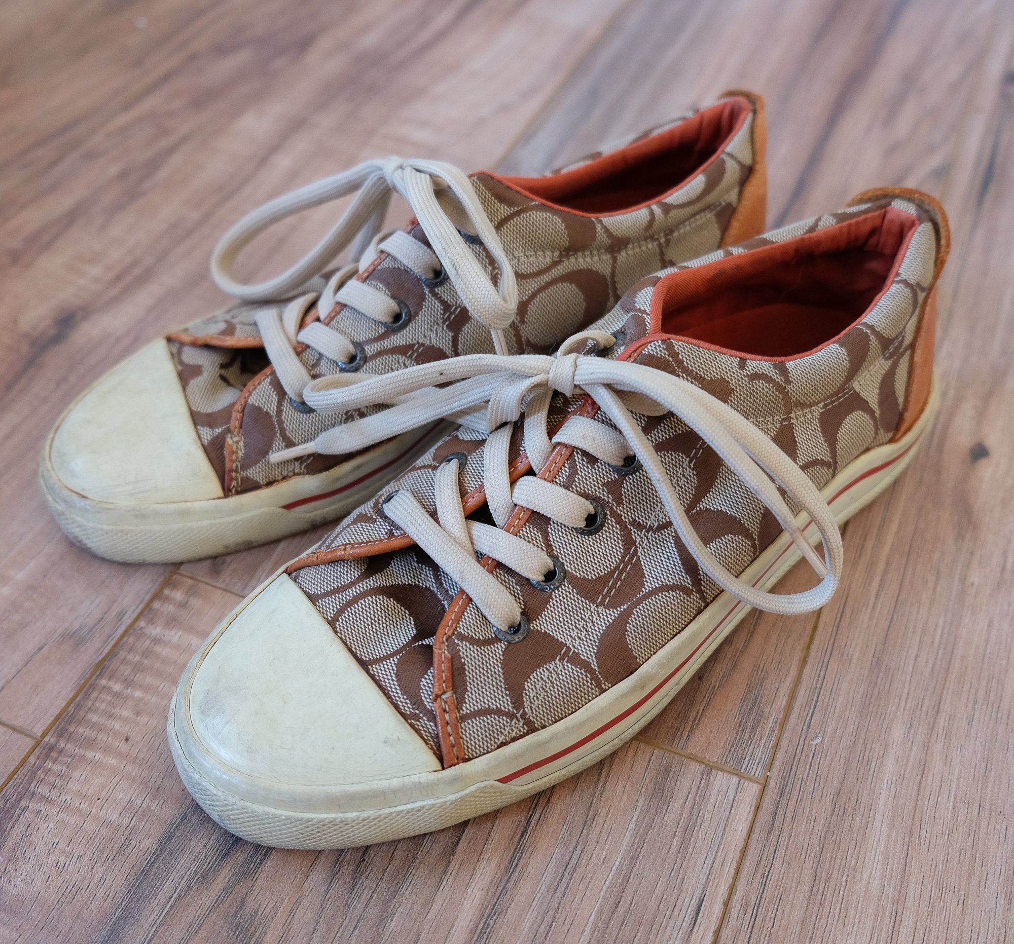 Vintage Coach Lace-up Shoes Repeating C Canvas With Leather, Burnt  Orange/rust Size 8.5/9 -  Canada