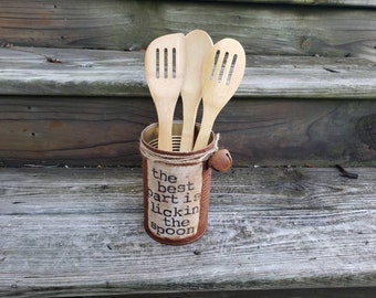 Kitchen Utencil Spoon Holder Rustic Farmhouse Kitchen Storage Bakery Decor Gift for Mom Home Baker Prim Kitchen Spoon Whisk Spatula Holder