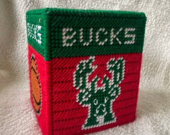 Bucks tissue box cover