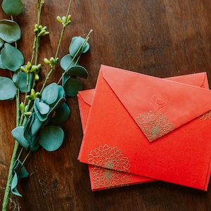 Heat Embossed Cards and Envelopes pack of 8